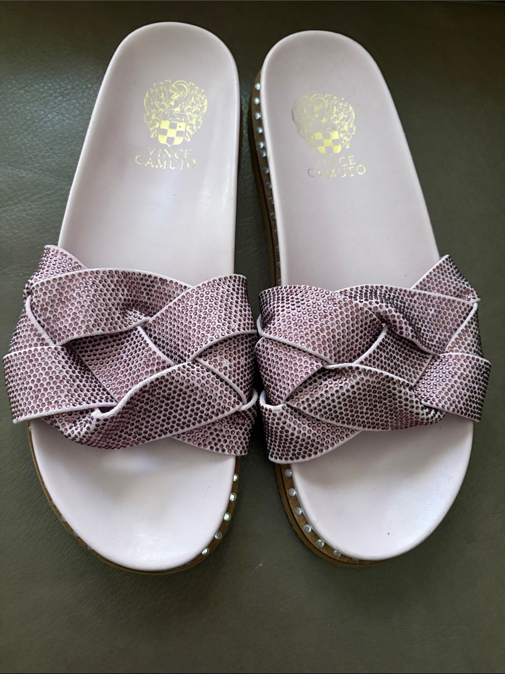 Vince Camuto flip-flops
